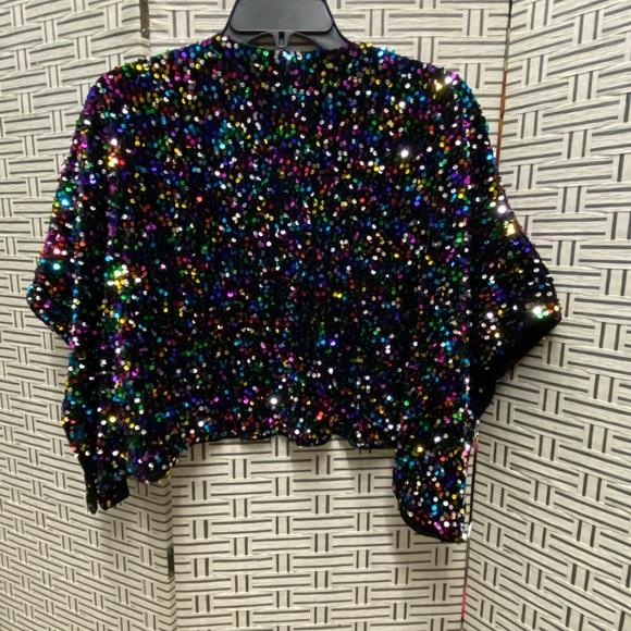 Multi color shrug, OS - Picture 3 of 3